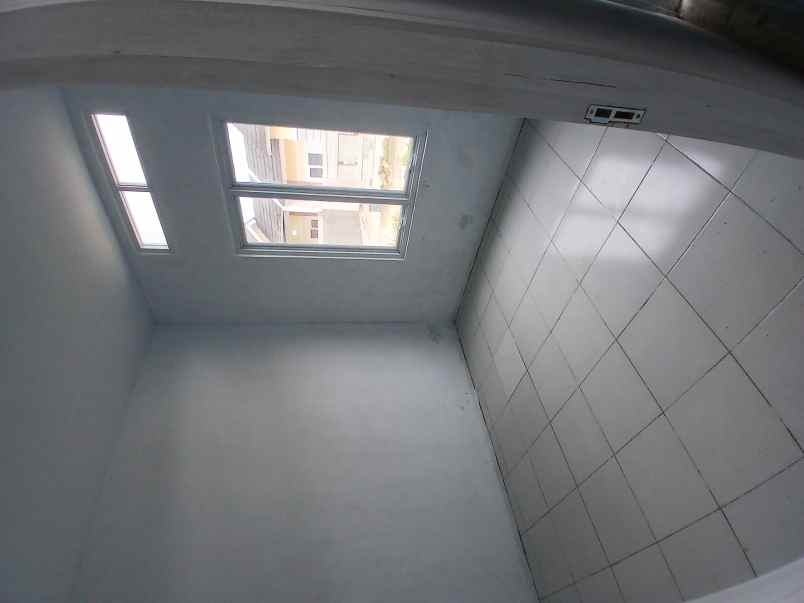 dijual rumah bebas banjir free canopy