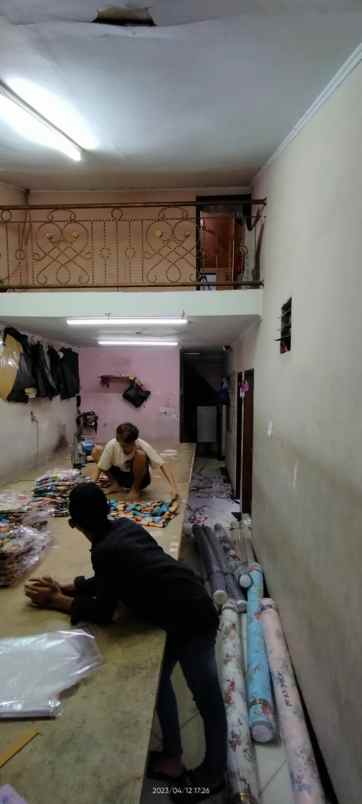 dijual rumah belakang mall kelapa