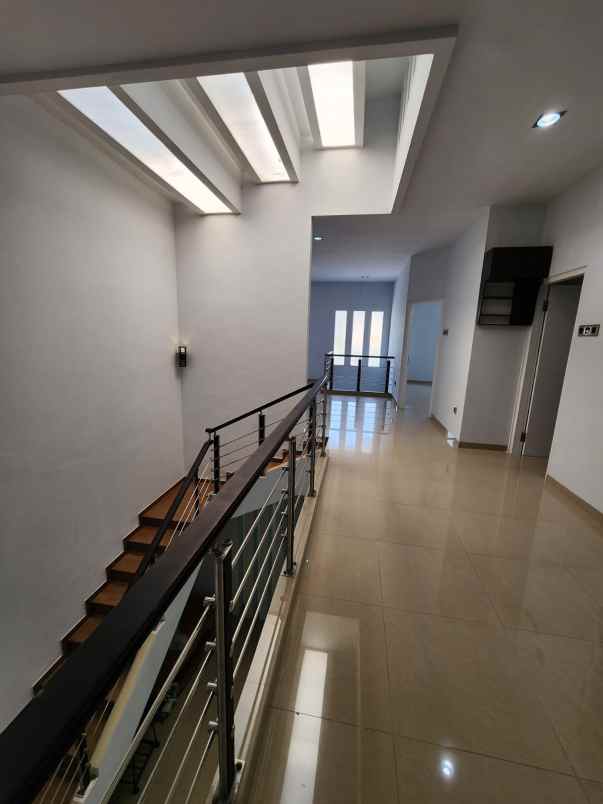dijual rumah bendul merisi