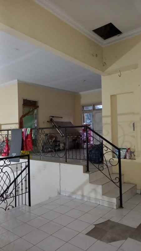 dijual rumah bendul merisi