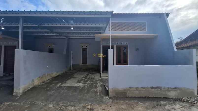 dijual rumah bimomartani kec ngemplak