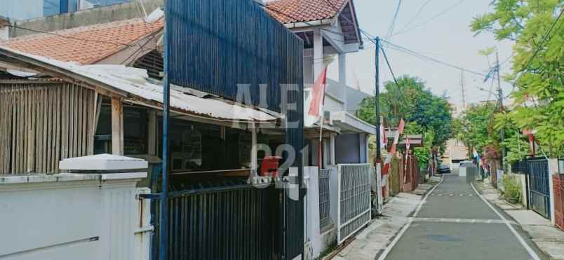 dijual rumah blok a kebayoran baru