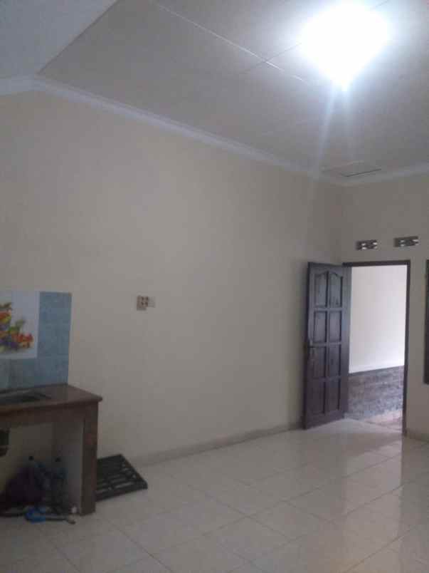 dijual rumah bukit cemara tidar