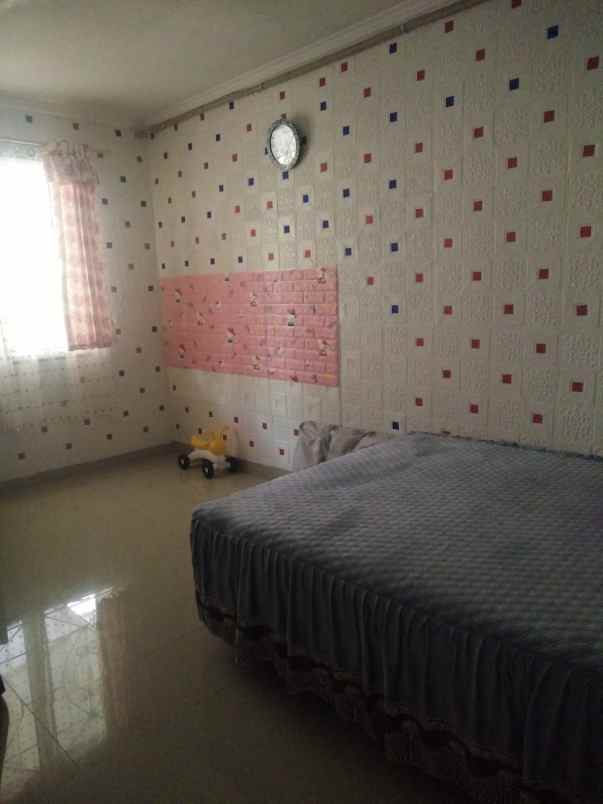 dijual rumah bukit gading mediterania