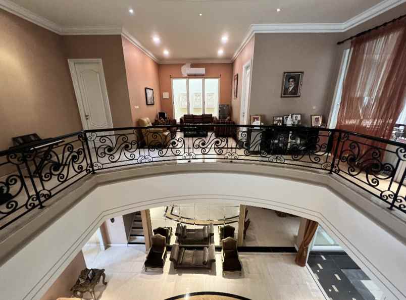 dijual rumah bukit gading mediterania