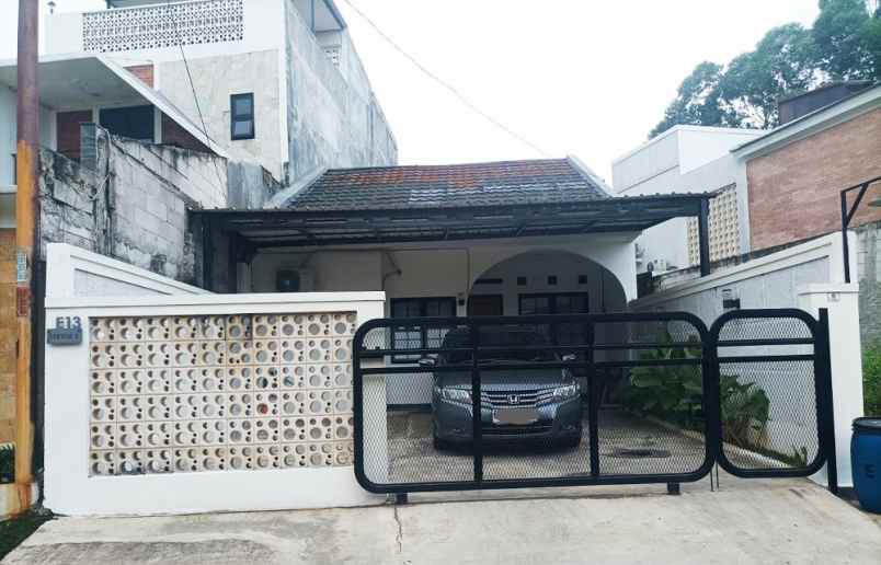 dijual rumah bumi puspiptek asri sektor