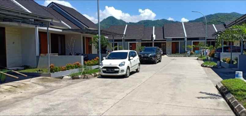 dijual rumah bumi siliwingi