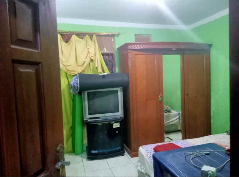 dijual rumah bunga rampai perumnas