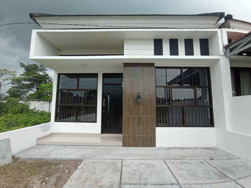 dijual rumah cantelan ketandan klaten utara