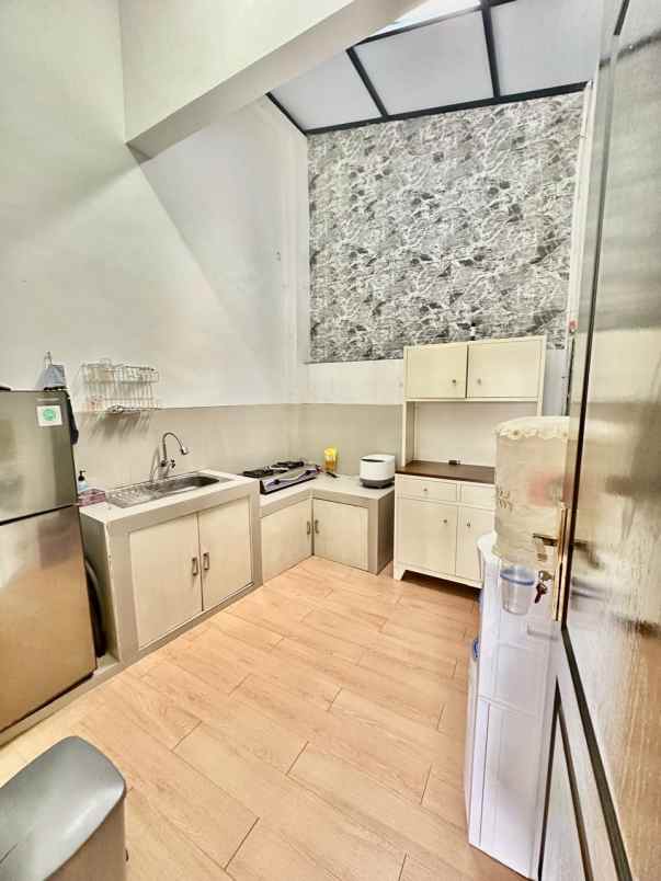 dijual rumah cantik di perumahan tasikmadu kota malang