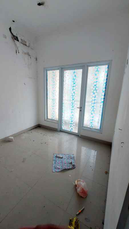 dijual rumah caringin village pancoran