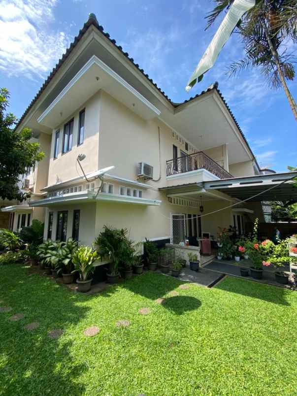 dijual rumah cempaka putih