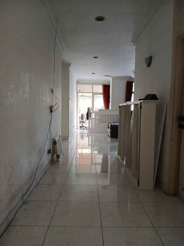 dijual rumah cempaka putih tengah