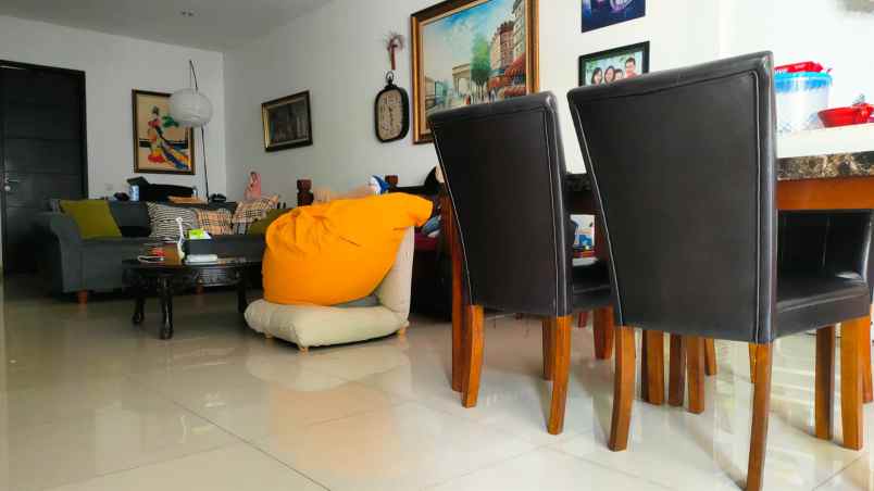 dijual rumah cilandak barat kec