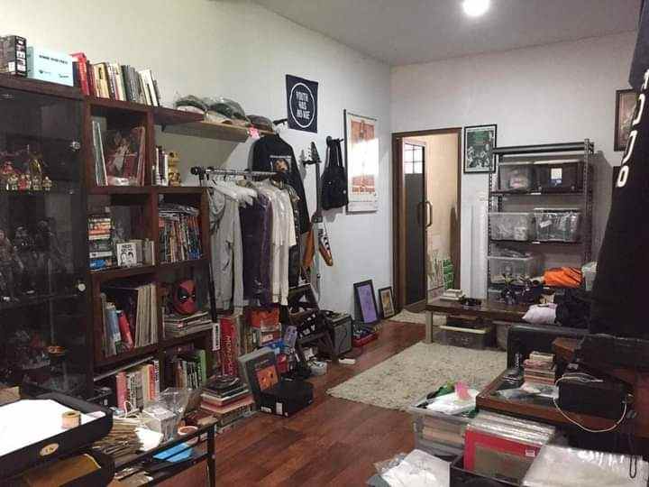 dijual rumah cipaku