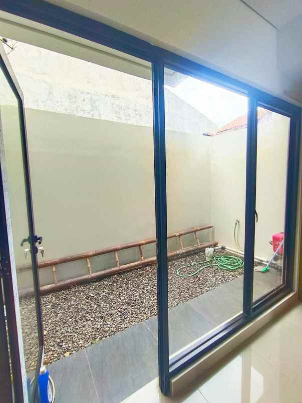 dijual rumah cipinang muara