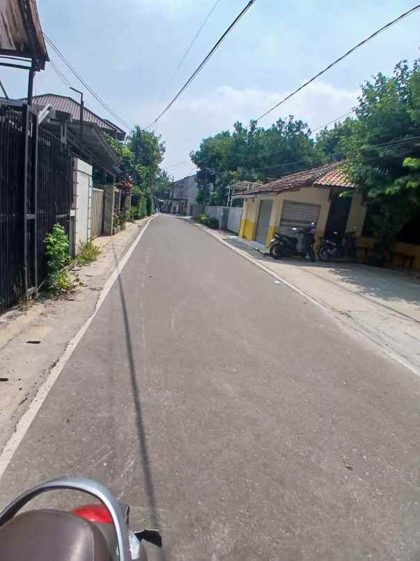 dijual rumah ciputat timur tangsel