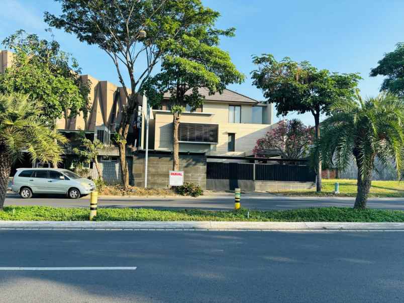 dijual rumah citraland royal park lidah