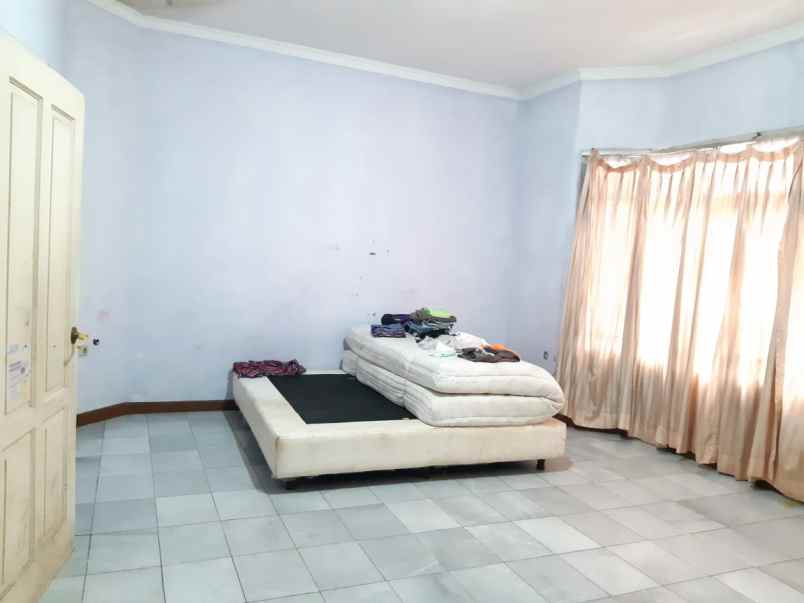 dijual rumah ciumbuleuit cidadap kodya