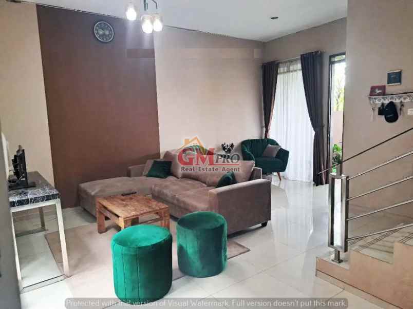 dijual rumah ciwastra