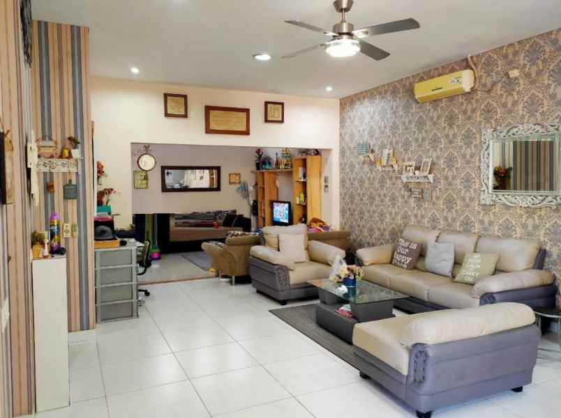 dijual rumah cluster alamanda jgc