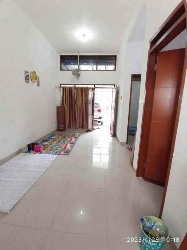 dijual rumah cluster antapani city dkt