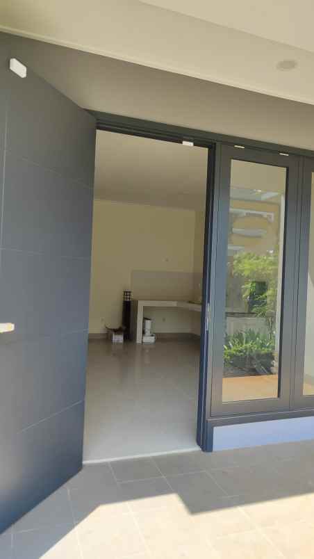 dijual rumah cluster baroni