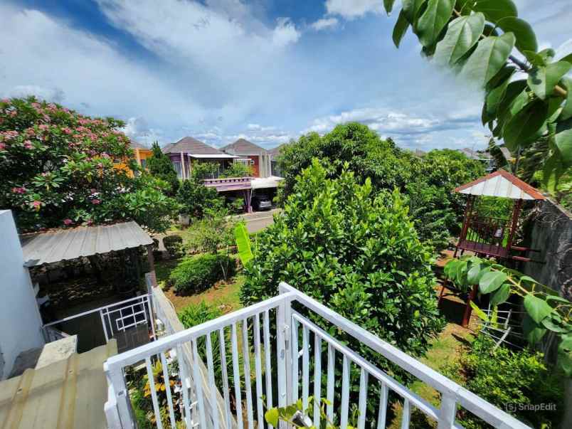 dijual rumah cluster bellevue kota