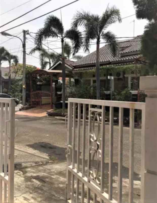 dijual rumah cluster bulebar hijau kota