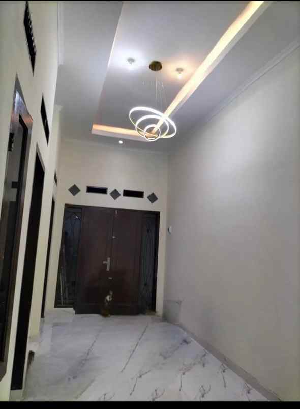 dijual rumah cluster cendrawasih pondok