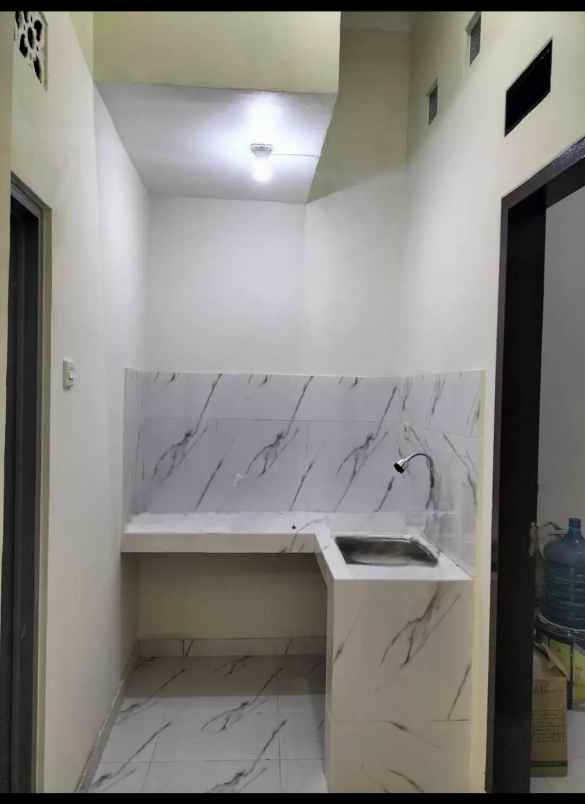 dijual rumah cluster cendrawasih pondok