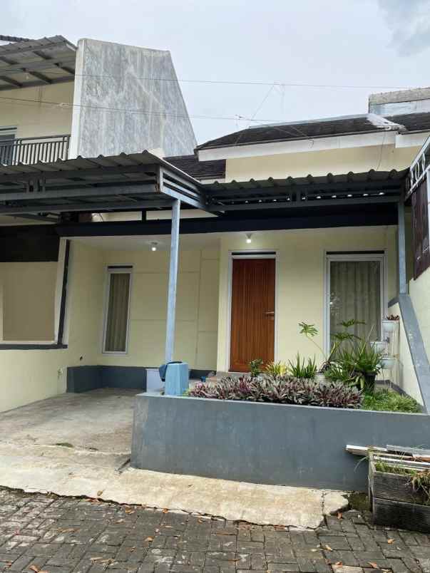 dijual rumah cluster cilengkrang