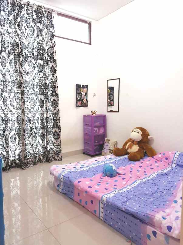 dijual rumah cluster lantana jgc