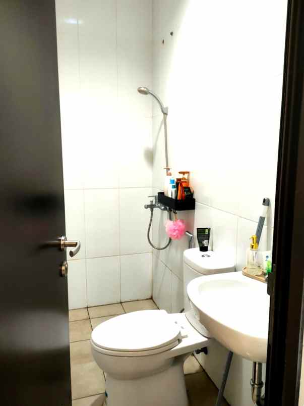 dijual rumah cluster mahakam mts jgc