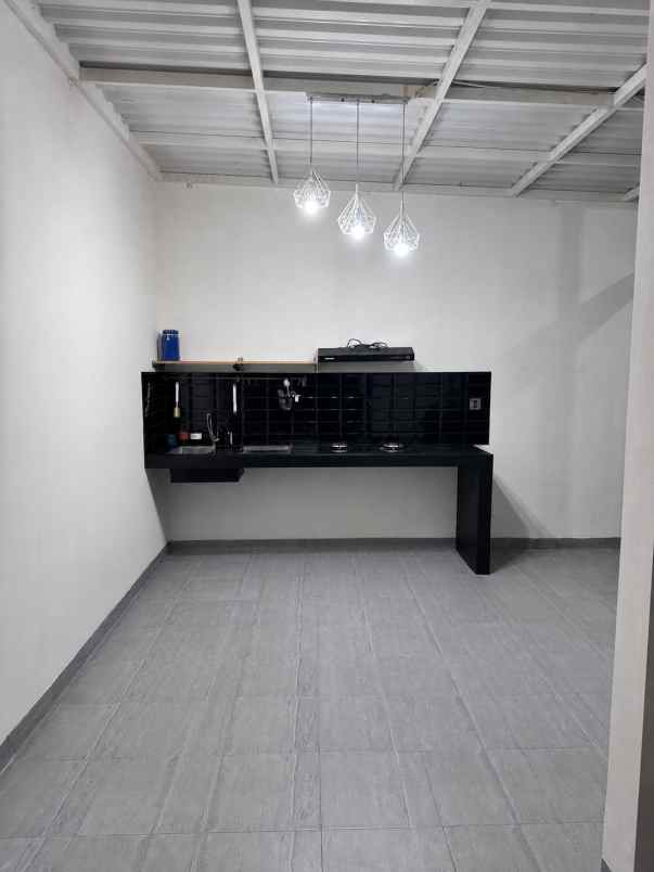 dijual rumah cluster shinano jgc