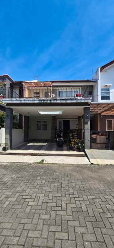 dijual rumah cluster sweet antapani