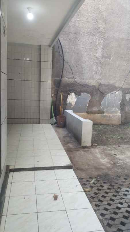dijual rumah cocok untuk kosan daerah tubagus ismail