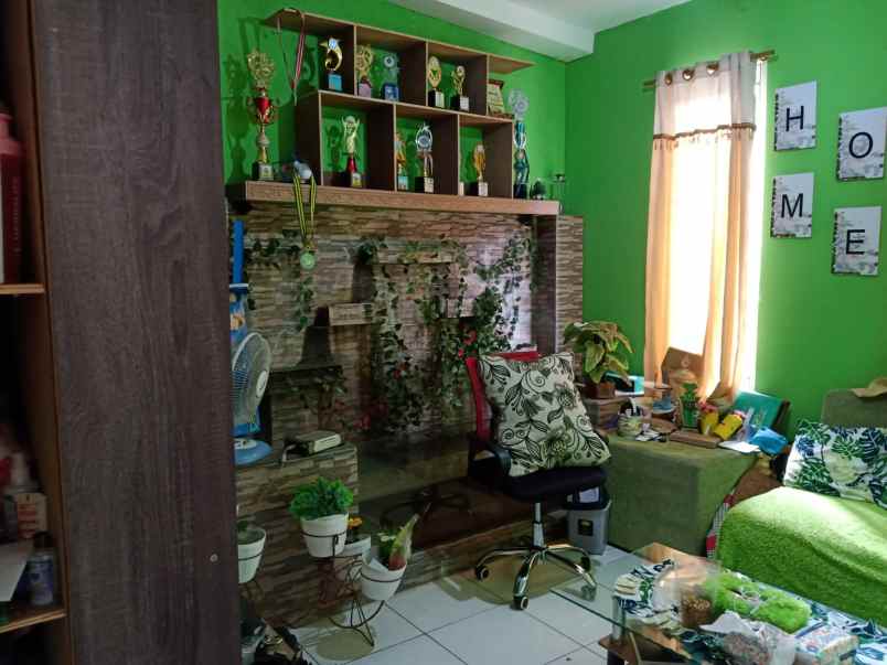 dijual rumah dalam cluster grogol depok