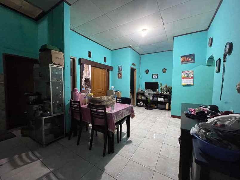 dijual rumah dekat bintaro plaza