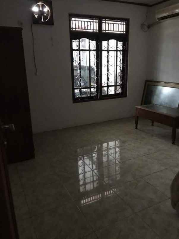 dijual rumah dekat summarecon di tytian kencana bekasi