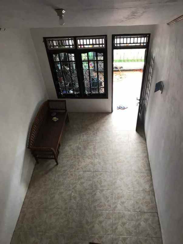 dijual rumah dekat summarecon di tytian kencana bekasi