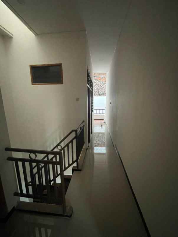 dijual rumah dharmahusada mewah baru renovasi nego