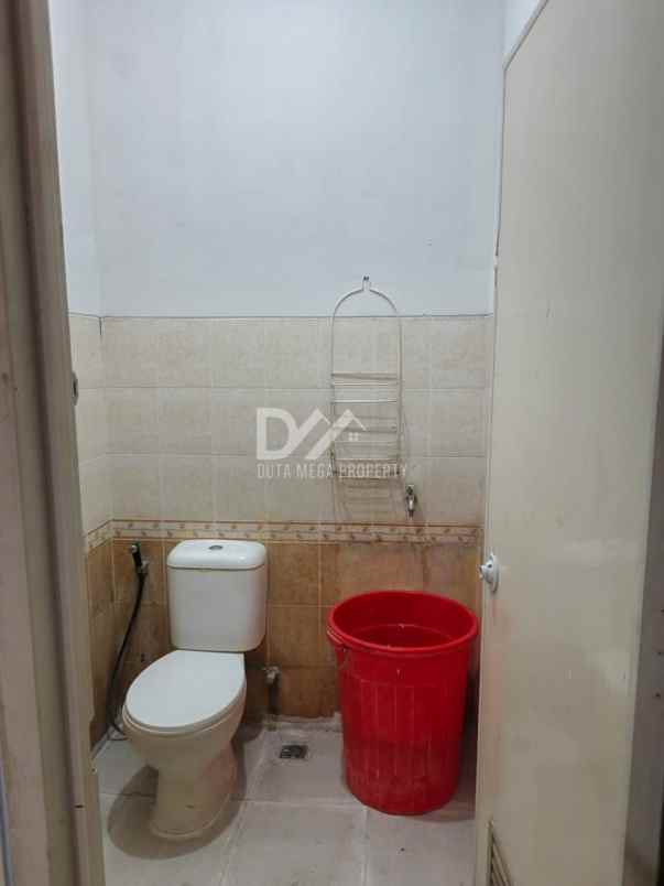 dijual rumah di graha raya bintaro