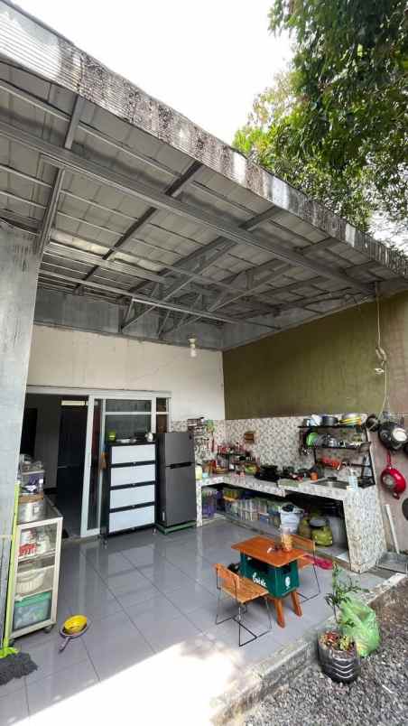 dijual rumah di jl nongko sawit mijen semarang
