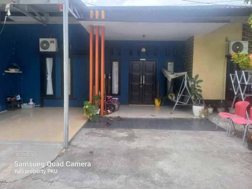 dijual rumah di jl suka karya panam