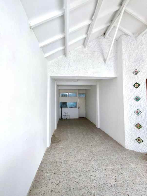 dijual rumah di lebak bulus jakarta selatan