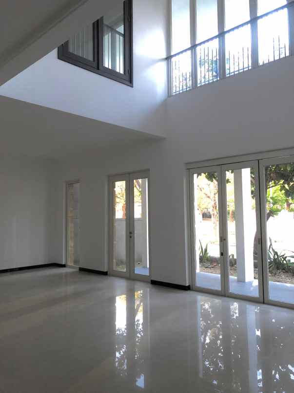 dijual rumah diamond hill citraland