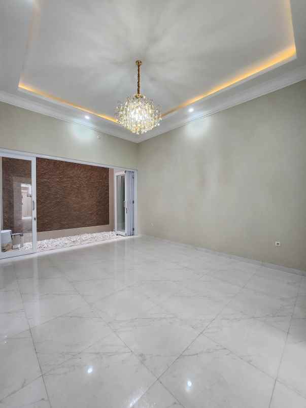 dijual rumah duren sawit jaktim