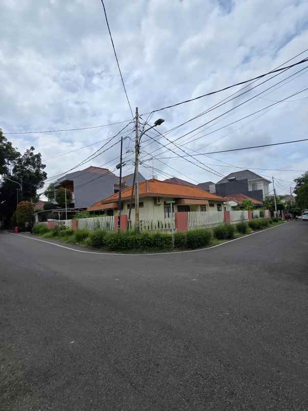 dijual rumah duren sawit jaktim