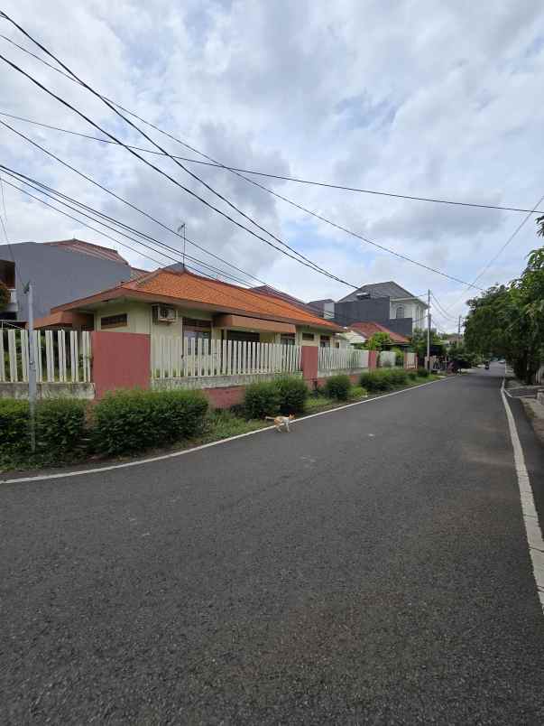 dijual rumah duren sawit jaktim